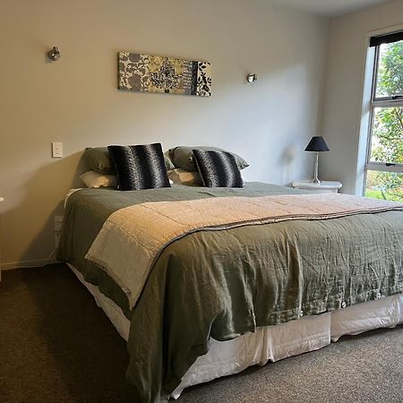 Riverhead Lavender Hill Bed & Breakfast エクステリア 写真